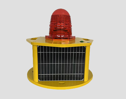Low-intensity Type A Solar Powered Aviation Obstruction Light